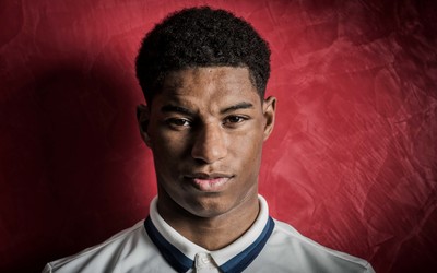 熊猫体育-伯贝助攻绝杀队友狂欢