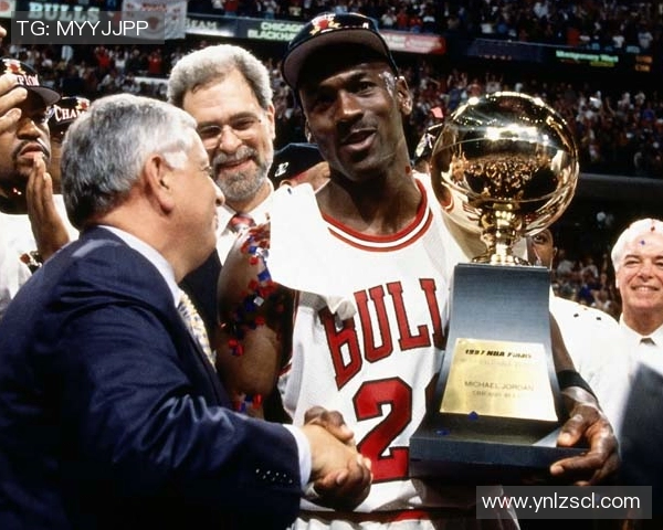 赌城夏联赛精彩开启：首战状元榜眼对决，布朗尼与谢泼德上演巅峰对决