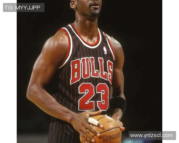 马丁内斯冲突后遭队内处罚